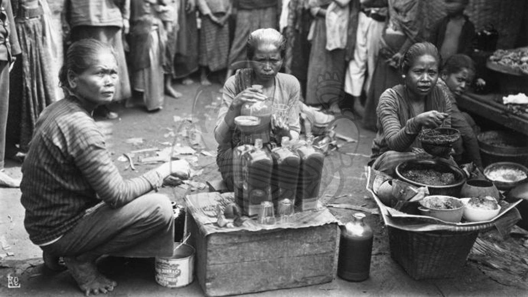 Penjual jamu tempo dulu