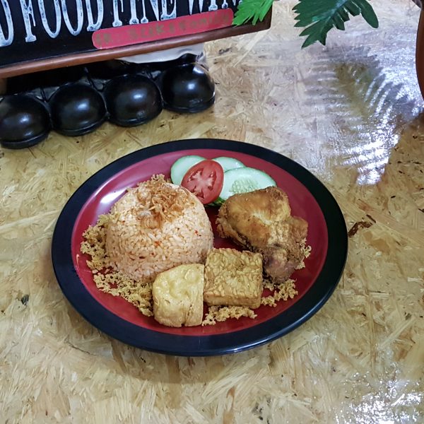 Nasi Cobek Ayam Krispi