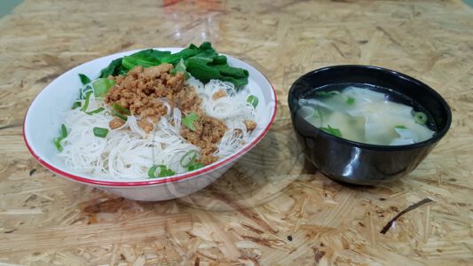 Bihun Ayam Pangsit