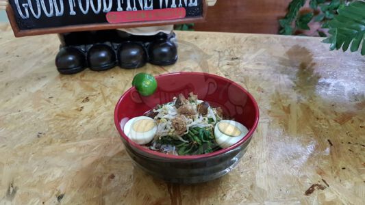 Bihun Kangkung Telur Omega