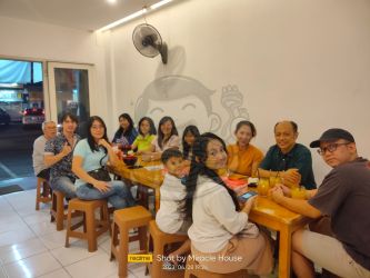 Pak Steven dan rekan2